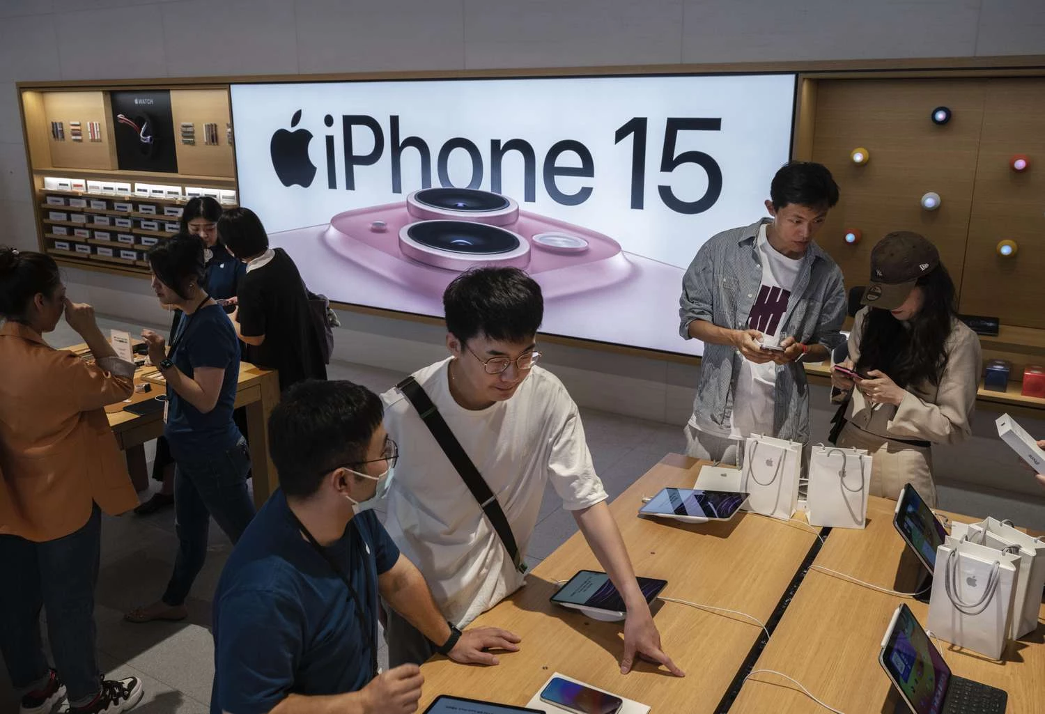 Apple tops China's smartphone market for the first time