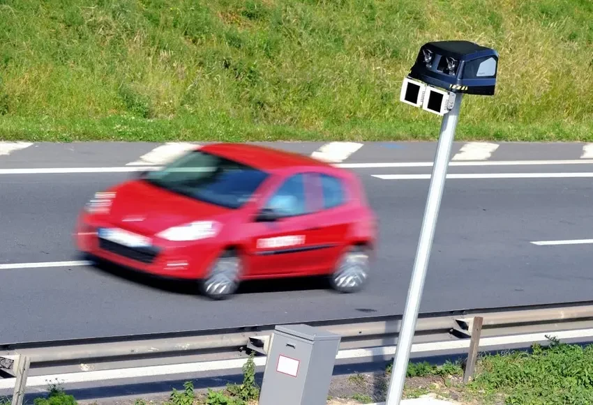 Hero or vigilante? Speed camera saboteur divides Italy