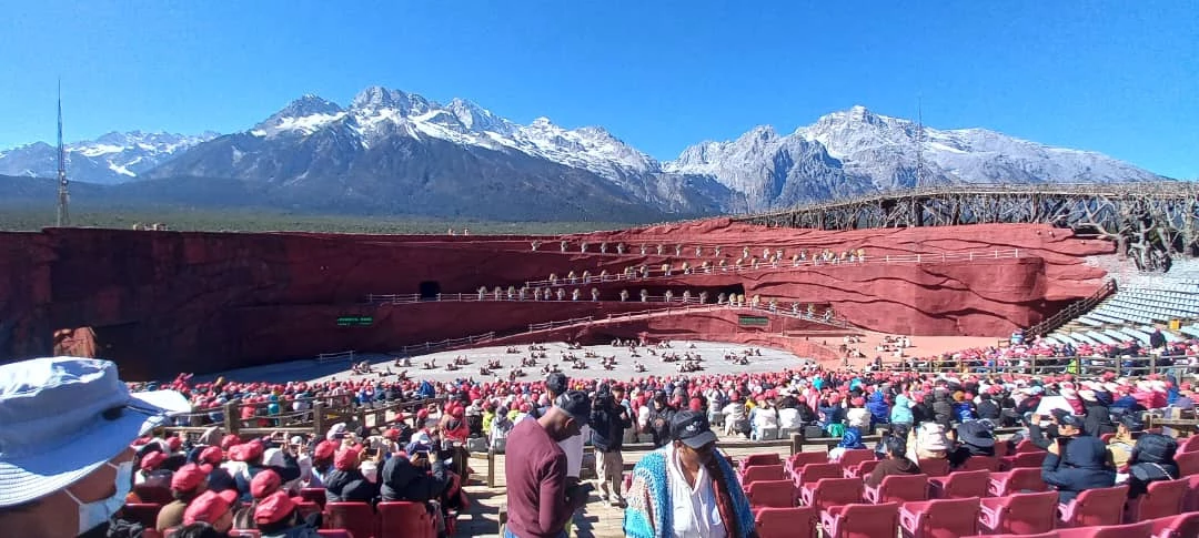 Harmony in Melody: Rediscovering Lijiang's Cultural Tapestry through 'Going Home'