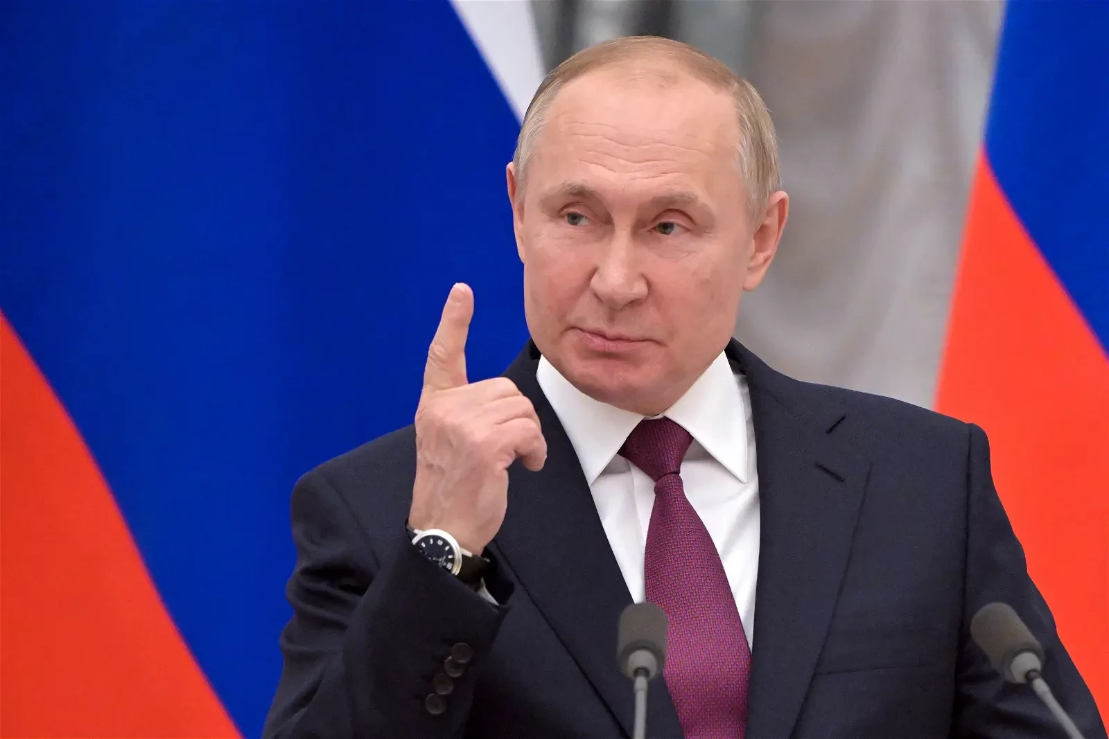 Putin formally registered as presidential candidate