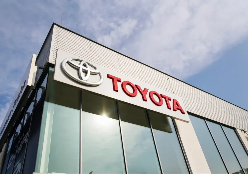 Toyota sets new global record for annual vehicle sales