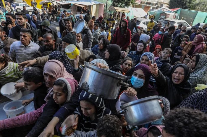 Palestinians in Lebanon protest halt in funding to UN agency