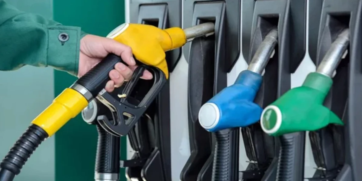 Govt jacks up petrol price by Rs13.55 per litre