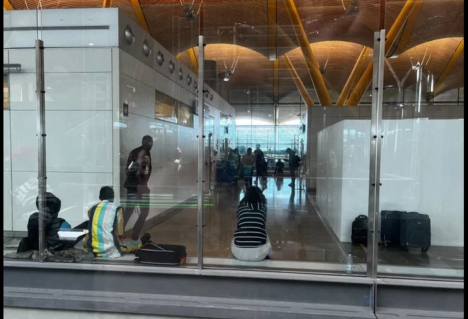 Madrid airport overwhelmed by asylum seekers