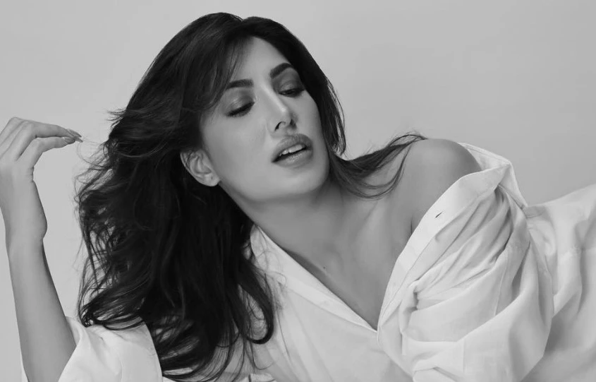 Mehwish Hayat's monochrome magic