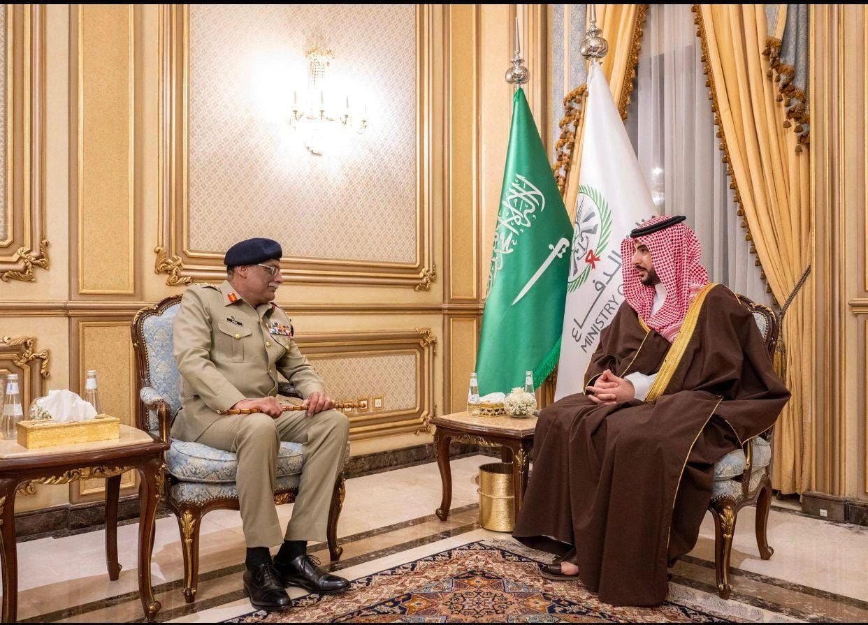 CJCSC General Sahir Shamshad Mirza calls on Saudi Defence Minister