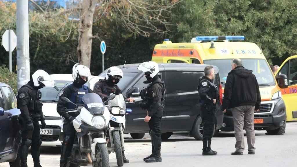 Gunman kills three at Greek shipping company: police source