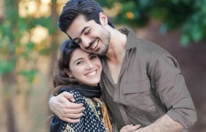 No regrets about marrying at young age, says Junaid Niazi