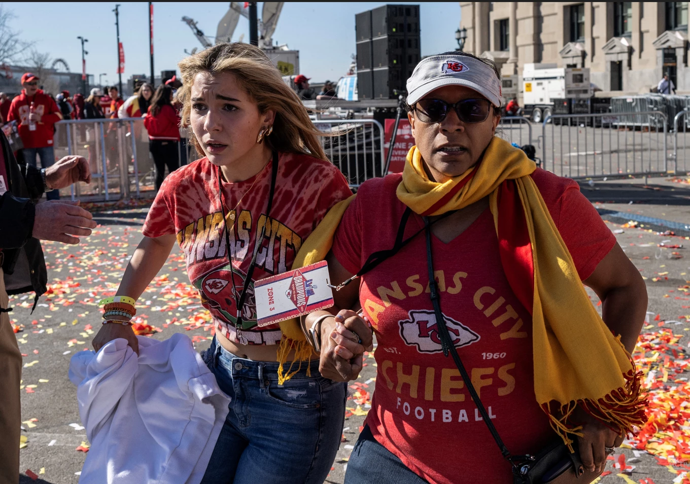 One dead, children among 21 injured in US Super Bowl parade shooting