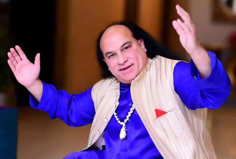 Brace yourself for Chahat Fateh Ali Khan’s ‘heavy’ PSL rendition!