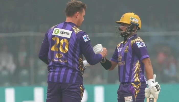 Roy and Saud power Quetta Gladiators to 206/5 against Peshawar Zalmi