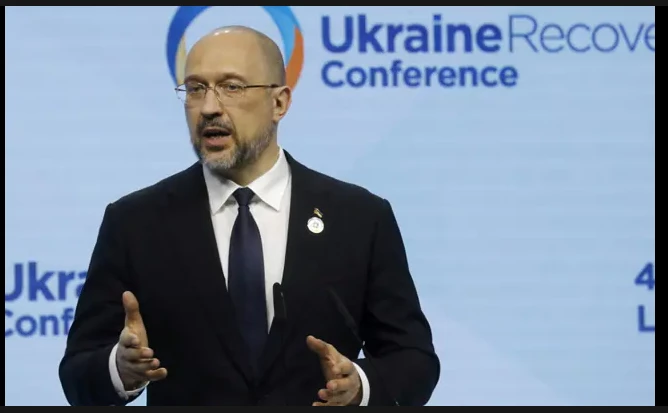 Ukraine PM seeks reconstruction help in Japan