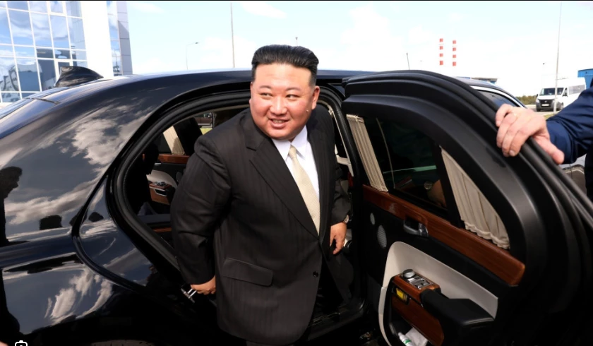 Putin gifts North Korea's Kim a Russian-made car