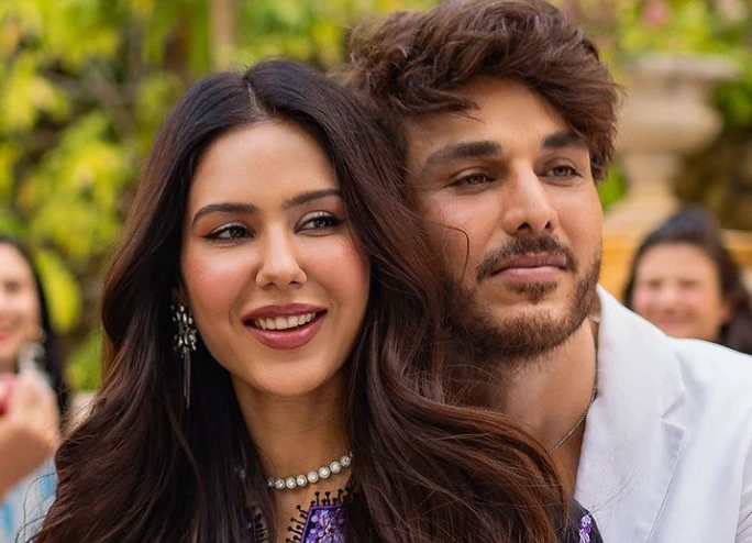 Ahsan Khan and Sonam Bajwa offer mesmerizing collaboration