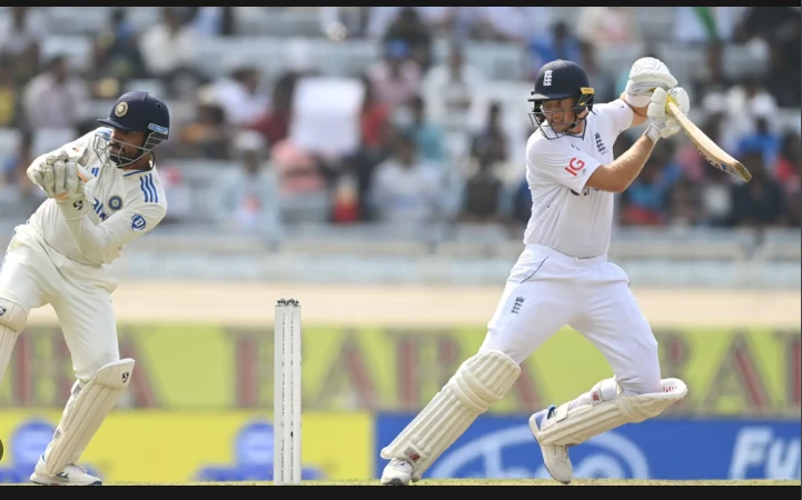 England's Root hits first ton in India Test series