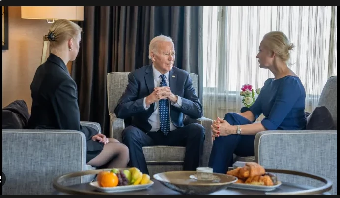 Biden holds poignant meeting with Navalny's daughter, widow