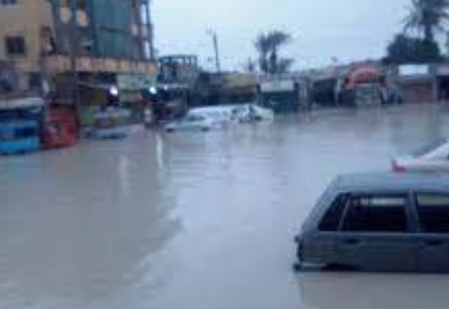 Downpour brings life to grinding halt in Gwadar