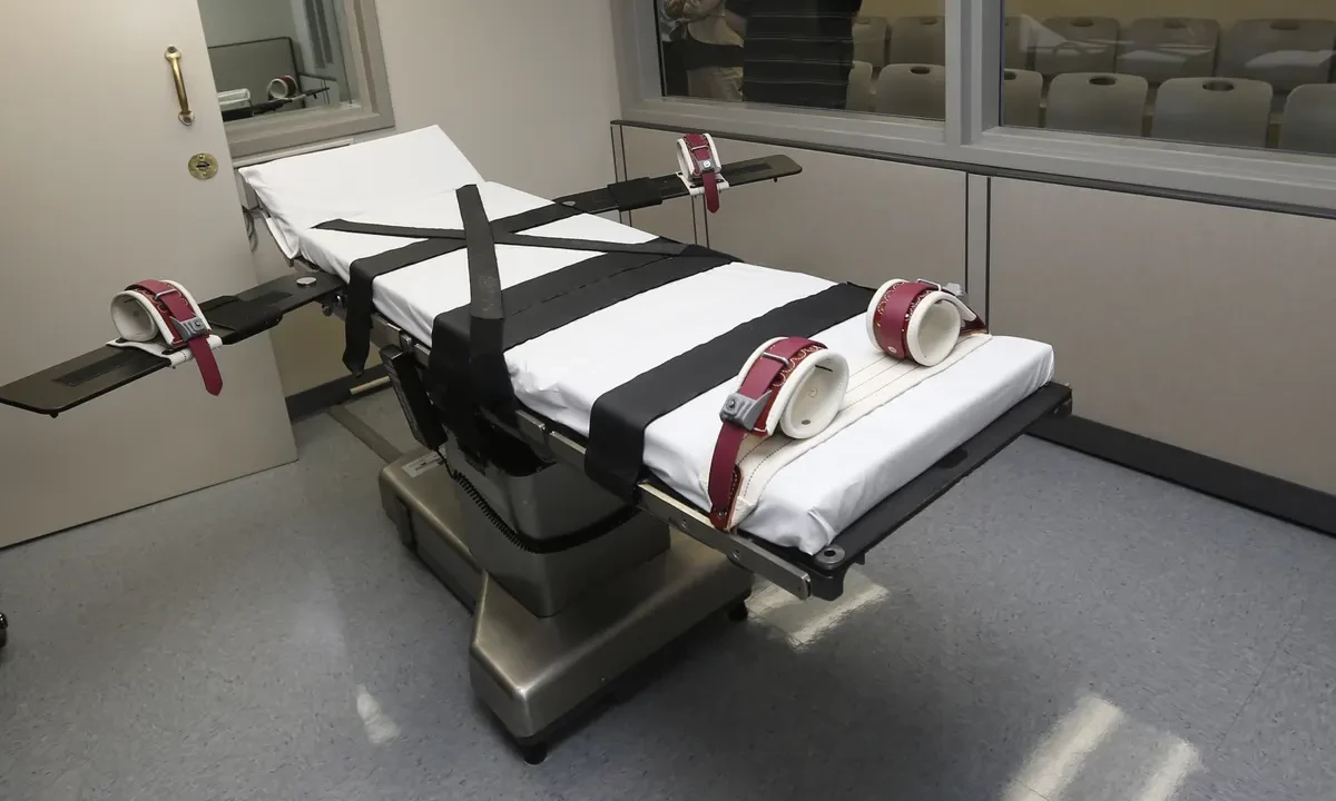 Idaho halts execution after problem inserting IV line