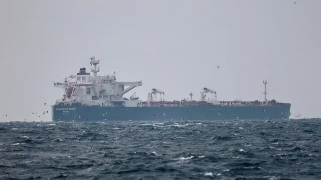 Iran seizes US cargo on oil tanker over sanctions: judiciary