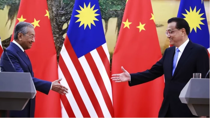 Malaysia PM warns against attempts to block China's rise