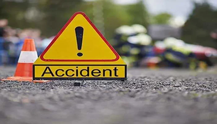 Car accident on Motorway near Jaranwala interchange, 2 died