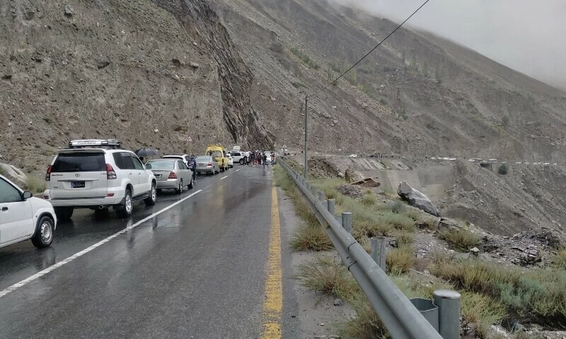 Tourist families left stranded in hilly Kohistan after landslide on Karakoram Highway