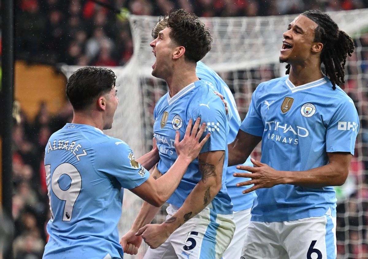 History-chasing Man City relishing Premier League battle