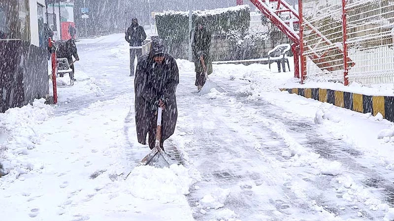 Rain-windstorm/thunderstorm with snowfall over hills likely at various parts of country