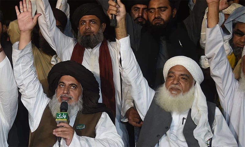 TLP's Pir Afzal Qadri passes away