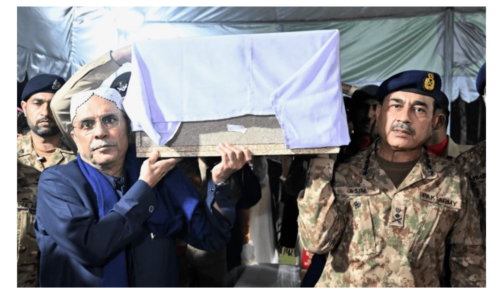 Funeral prayer of 7 Army Jawans including Lt Colonel Kashif offered