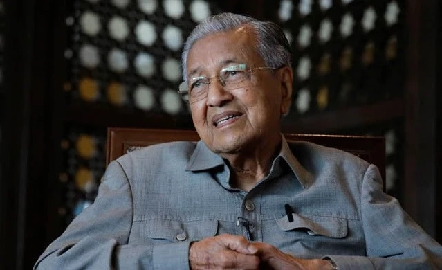 Malaysia's 98-year-old ex-PM Mahathir released from hospital