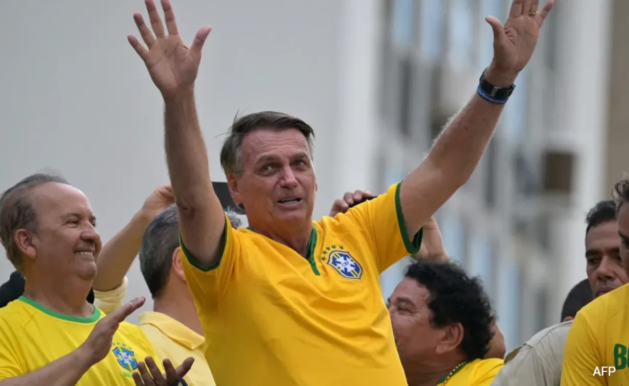 Police seek charges over Bolsonaro's fake Covid certificate