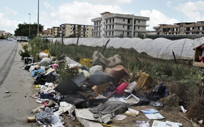 Italian man gets front yard surprise after dumping trash