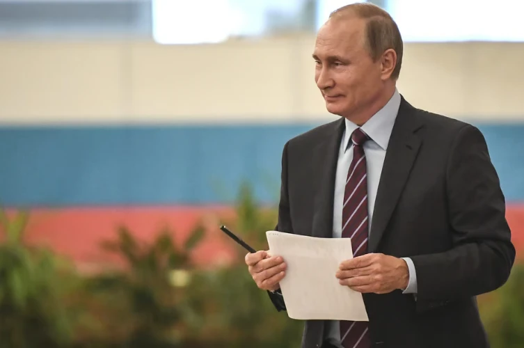 Russia formalises Putin election win, dismissing criticism