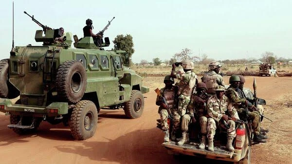 Nigerian troops rescue 16 kidnapped students: a