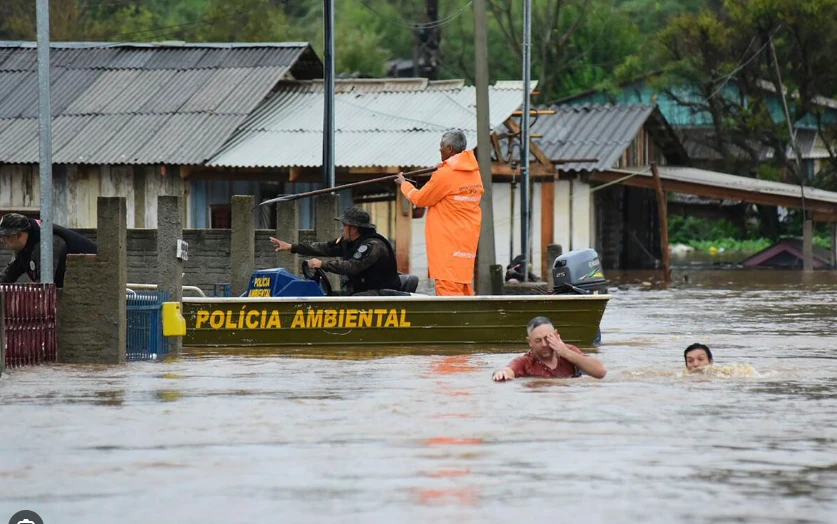 Brazil races to save flood victims as storm death toll rises