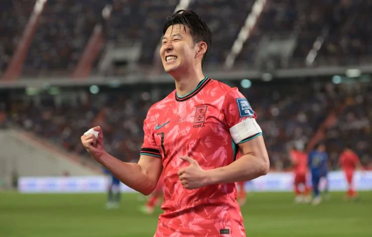 Son scores as South Korea beat Thailand 3-0 in World Cup qualifying