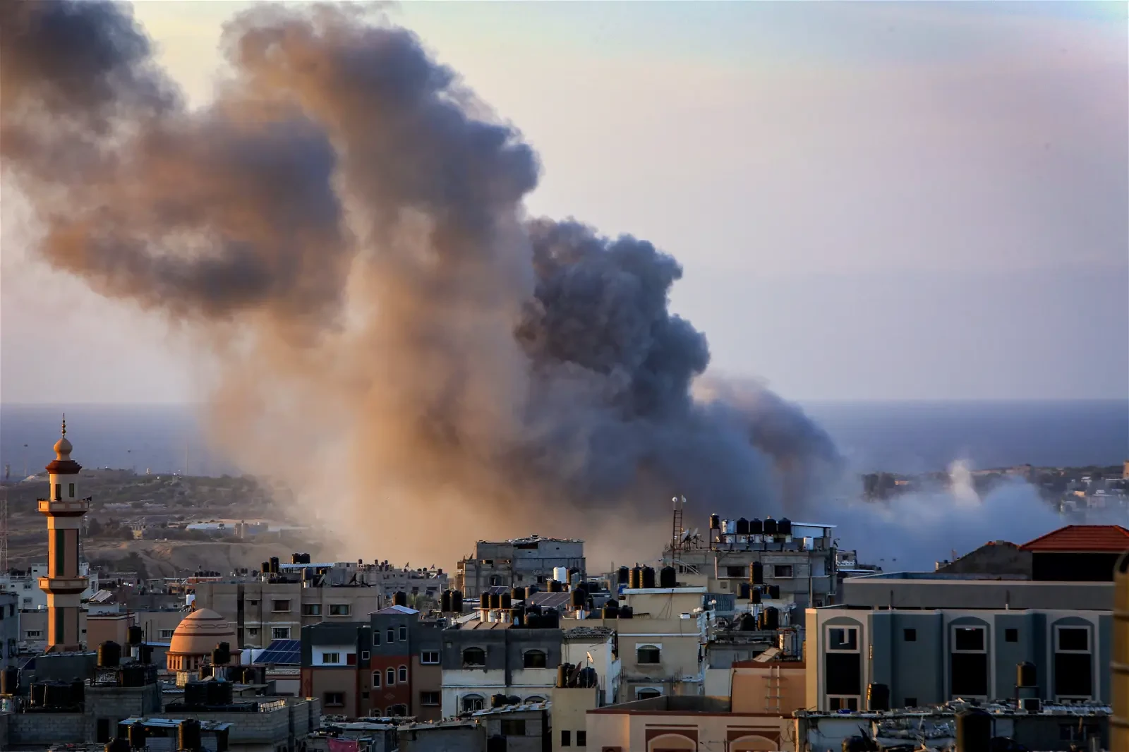 Israel bombs Gaza, fights Hamas around hospitals