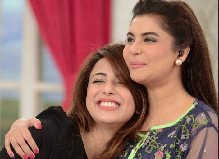 Ushna Shah wowed as Nida Yasir surprises with German skills