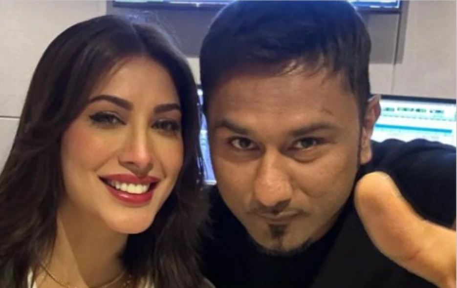 Mehwish Hayat announces ‘Killer’ collaboration with Yo Yo Honey Singh