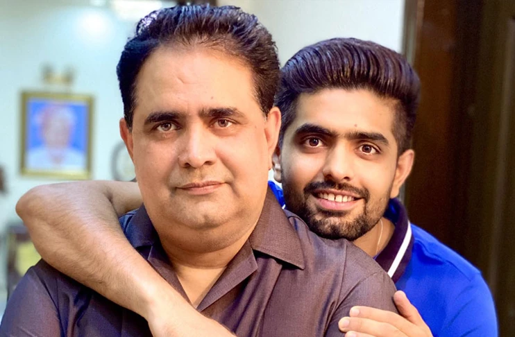 Babar Azam’s father asks son to treat team’s mates like brothers  