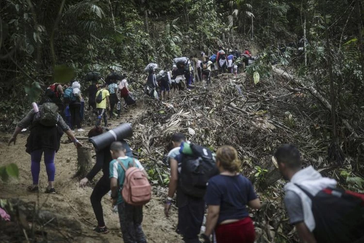 HRW says Panama, Colombia failing to protect migrants in jungle