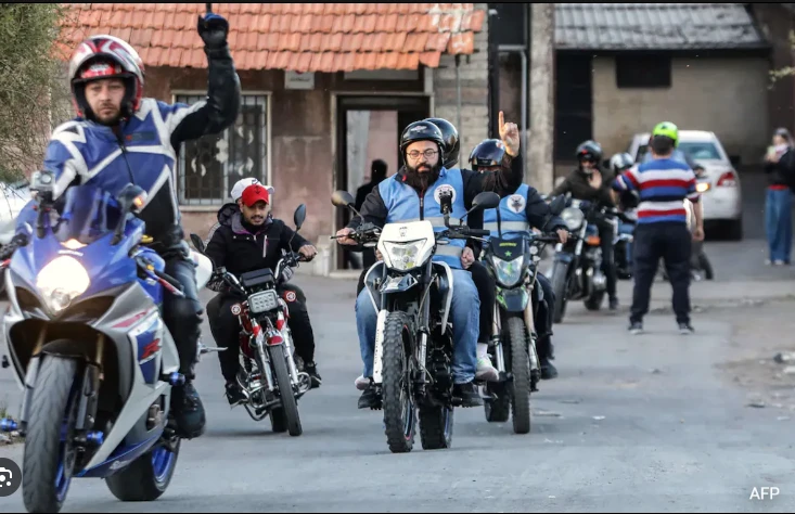 Syria bikers deliver Ramadan meals