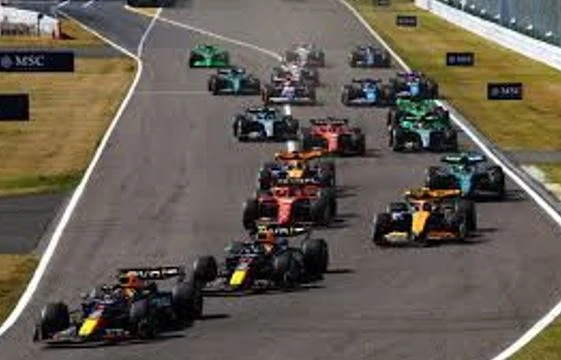 Dominant Verstappen wins Japanese GP in Red Bull one-two