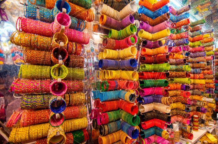 Delicate Eid bangles go from furnace to forearms