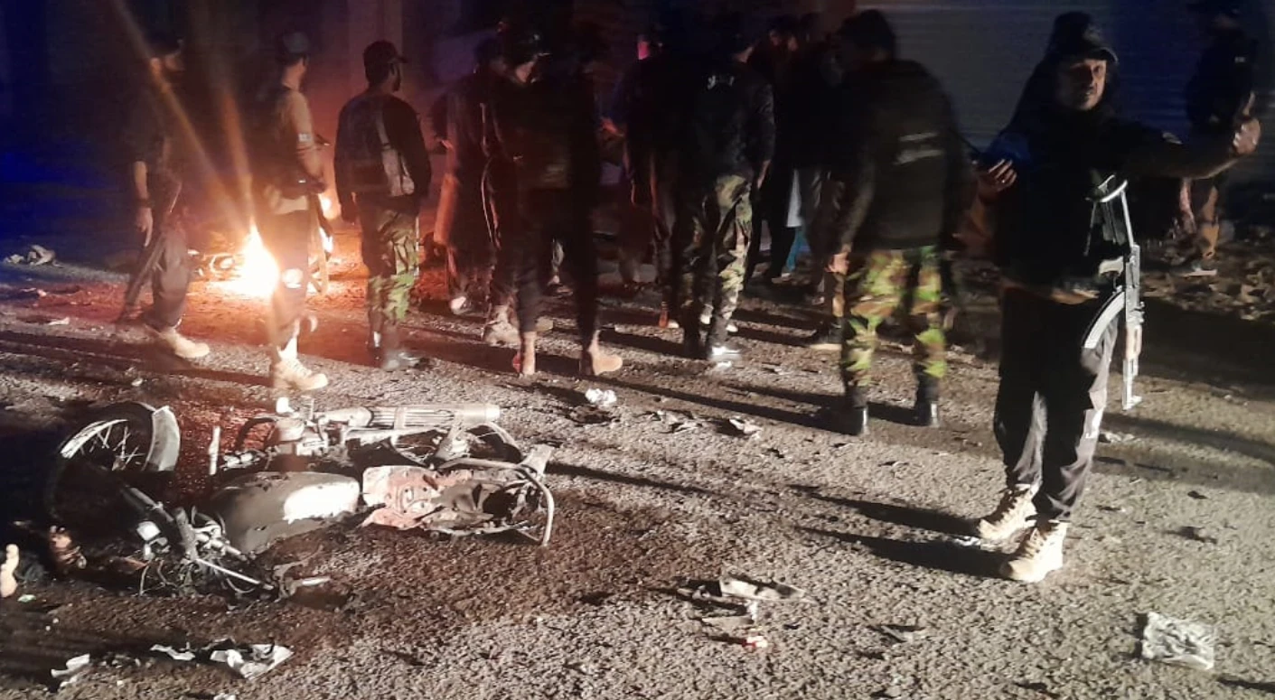 Two killed in Khuzdar blast; woman, two police among five injured