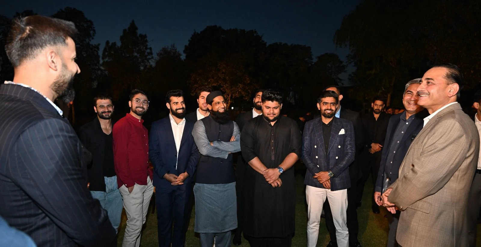 COAS hosts Iftar dinner for Pakistan Cricket Team at Army House Rawalpindi