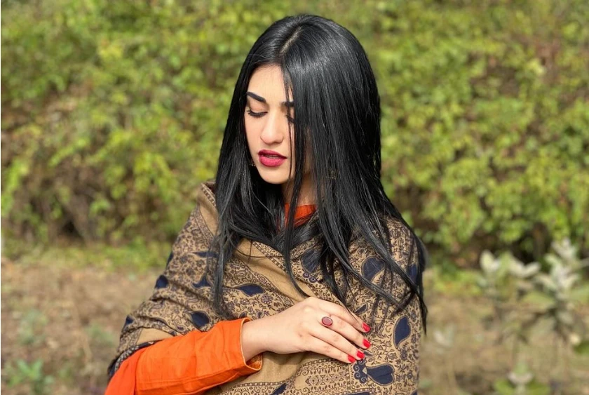 Sarah Khan shares BTS shots from 'Abdullahpur Ka Devdas'