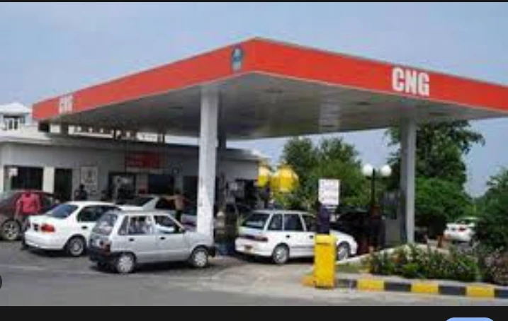 Worker injured in blast at Attock CNG station