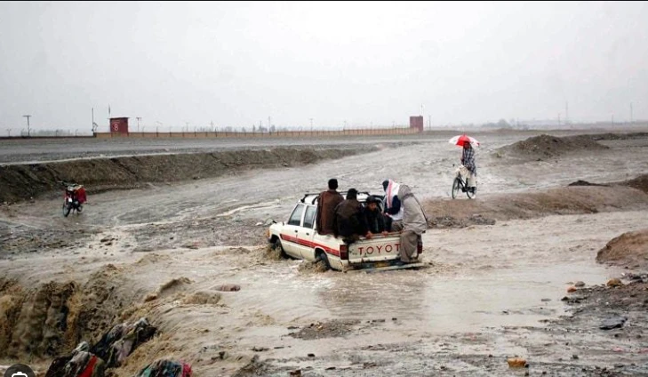 Lightning strikes claim two lives amid Balochistan's high alert for torrential rains